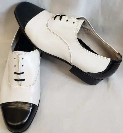 Kaius -- Men's Dress Oxford -- White/Blk Patent