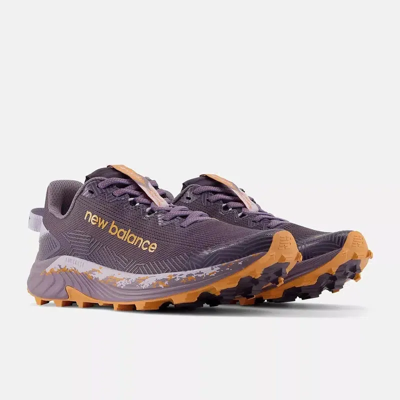 NEW BALANCE WOMENS FUELCELL SUMMIT UNKNOWN V4 - INTERSTELLAR/GREY VIOLET