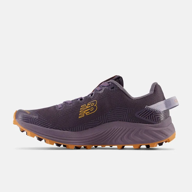 NEW BALANCE WOMENS FUELCELL SUMMIT UNKNOWN V4 - INTERSTELLAR/GREY VIOLET