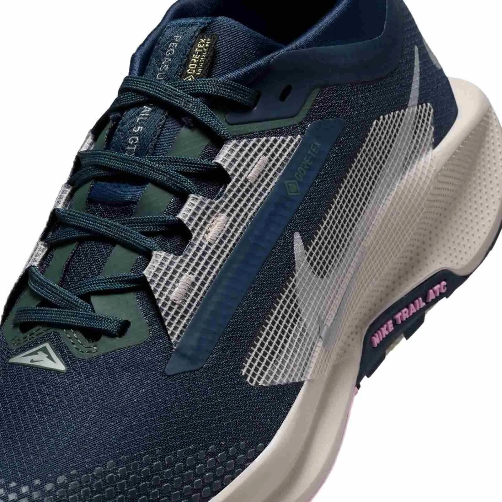 Nike Pegasus Trail 5 GORE-TEX Women's Waterproof Trail Running Shoes