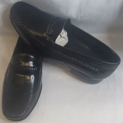 Torin -- Men's Slip-On Dress Shoe -- Black